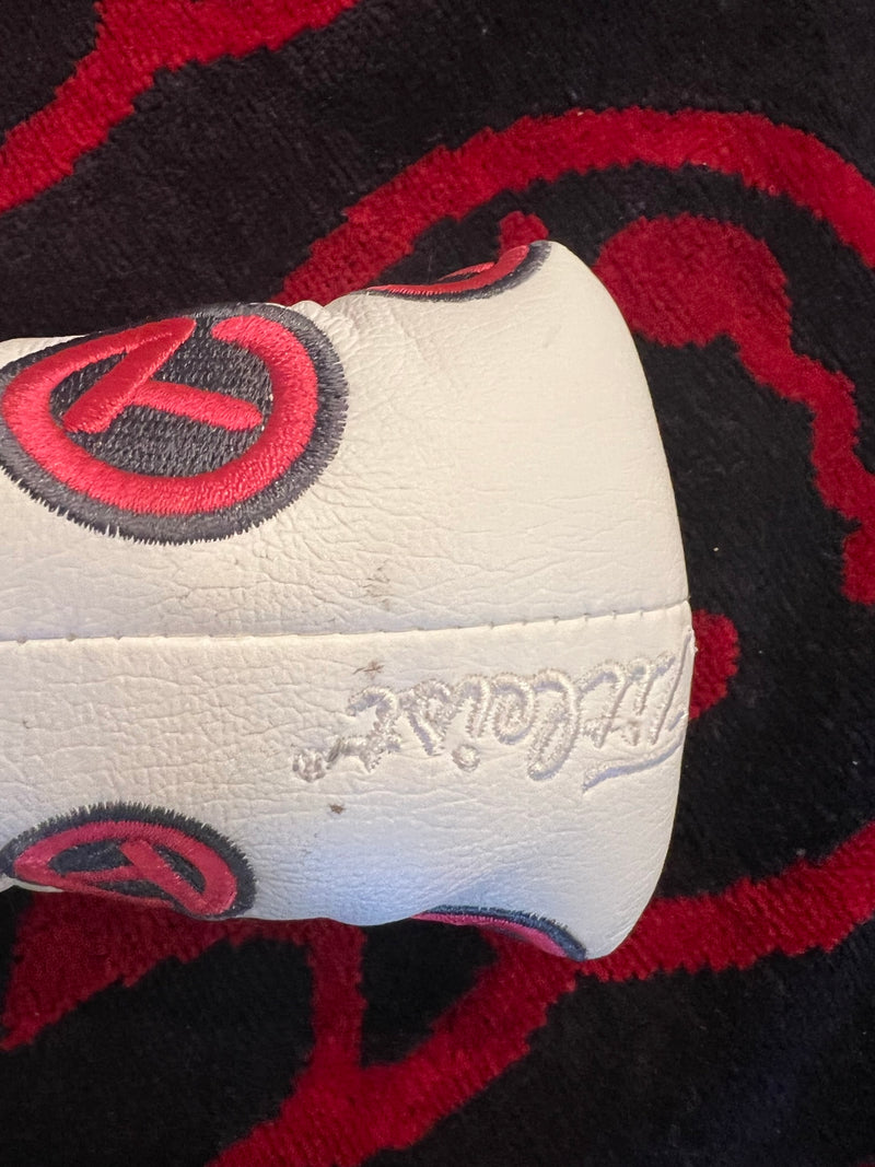 Scotty Cameron Putter Studio White and Pink Circle T Putter Cover - Used