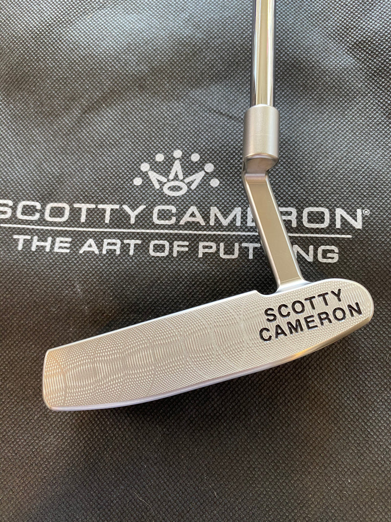 Scotty Cameron Masterful Tour Rat I in SSS with Red Tour Dots