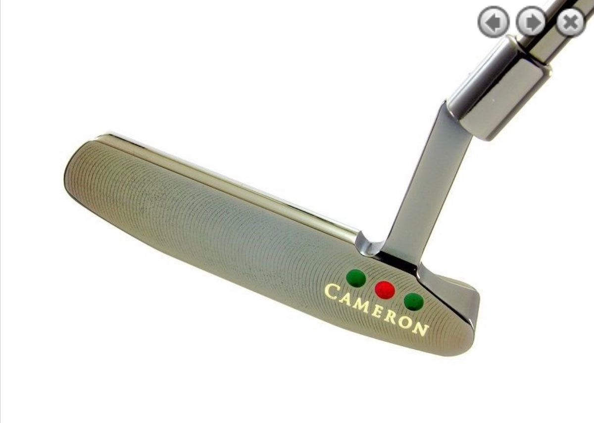 Scotty Cameron LTD. 2002 Holiday Collection Newport 2 Putter