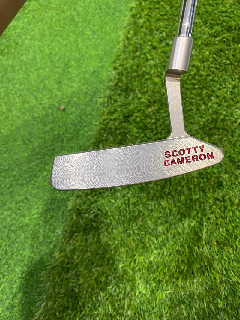 Scotty Cameron Laguna 2 Circle T Tour Putter