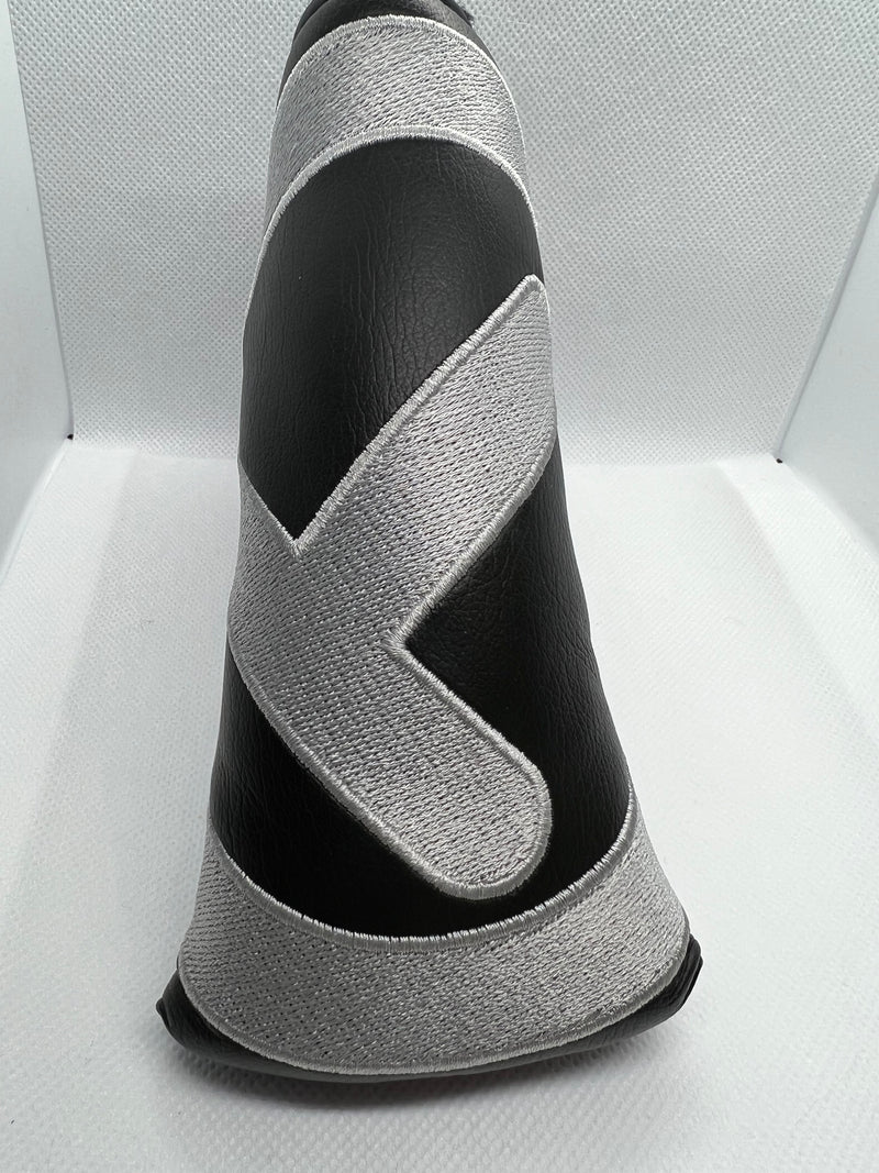 Scotty Cameron Black Silver Industrial Circle T Putter Cover