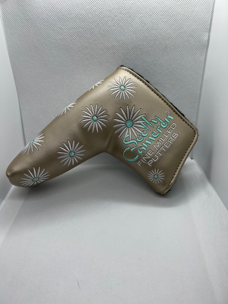 Scotty Cameron Gold Golf Gallery California Blade Putter Cover