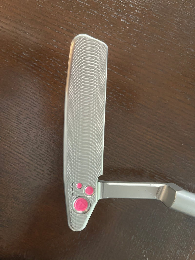 Scotty Cameron Circle T Pink  Squareback 2 Tourtype