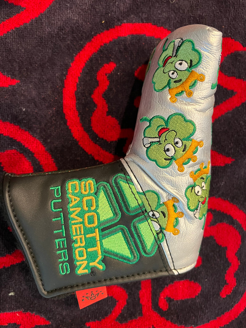 Scotty Cameron 4 Leaf Clover Happy Holidays Scotty Dog Patchwork Putter Cover