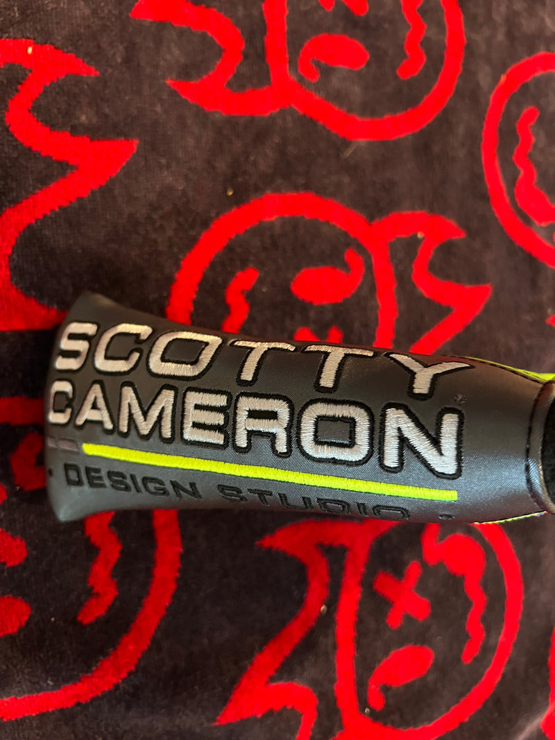 Scotty Cameron Design Studios Paint Splash Circle T Patchwork Putter Cover