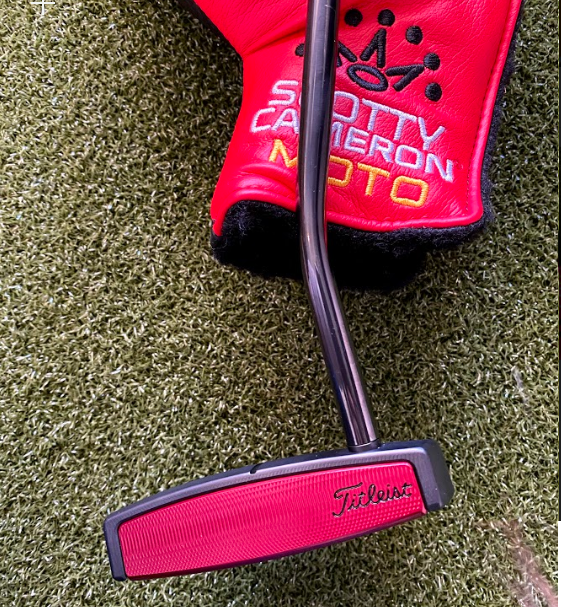 Scotty Cameron Futura 5CB MOTO Plus 34.5 RH Red Black 2020 Limited Release