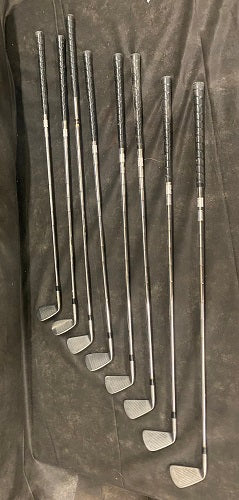 Titleist DCI Golf Clubs 2 Thru PW- Set of 8 Iron Set Right Handed